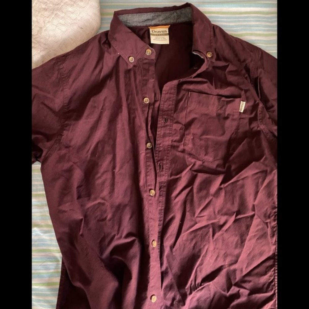 Dravus maroon short sleeve button up